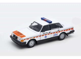 Volvo 240 GL 1986  *Dutch Police*, white/red Welly 1:24