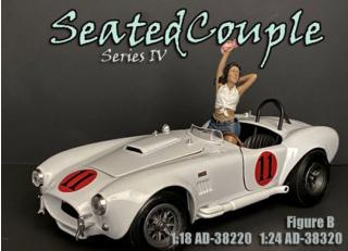 Seated Couple VI - Figure B (Auto nicht enthalten!) American Diorama 1:18