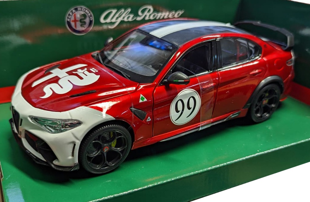 Alfa Romeo Giulia GTAm #99 rot/weiß  Burago 1:18 Metallmodell
