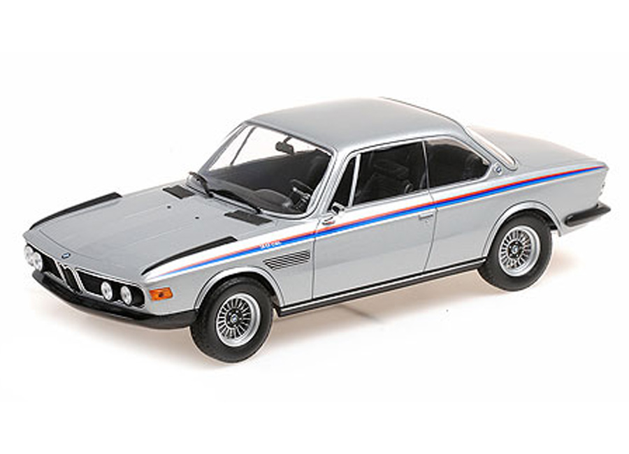 BMW 3,0 CSL - 1973 - SILVER Minichamps 1:18 Metallmodell, Türen, Motorhaube... nicht zu öffnen