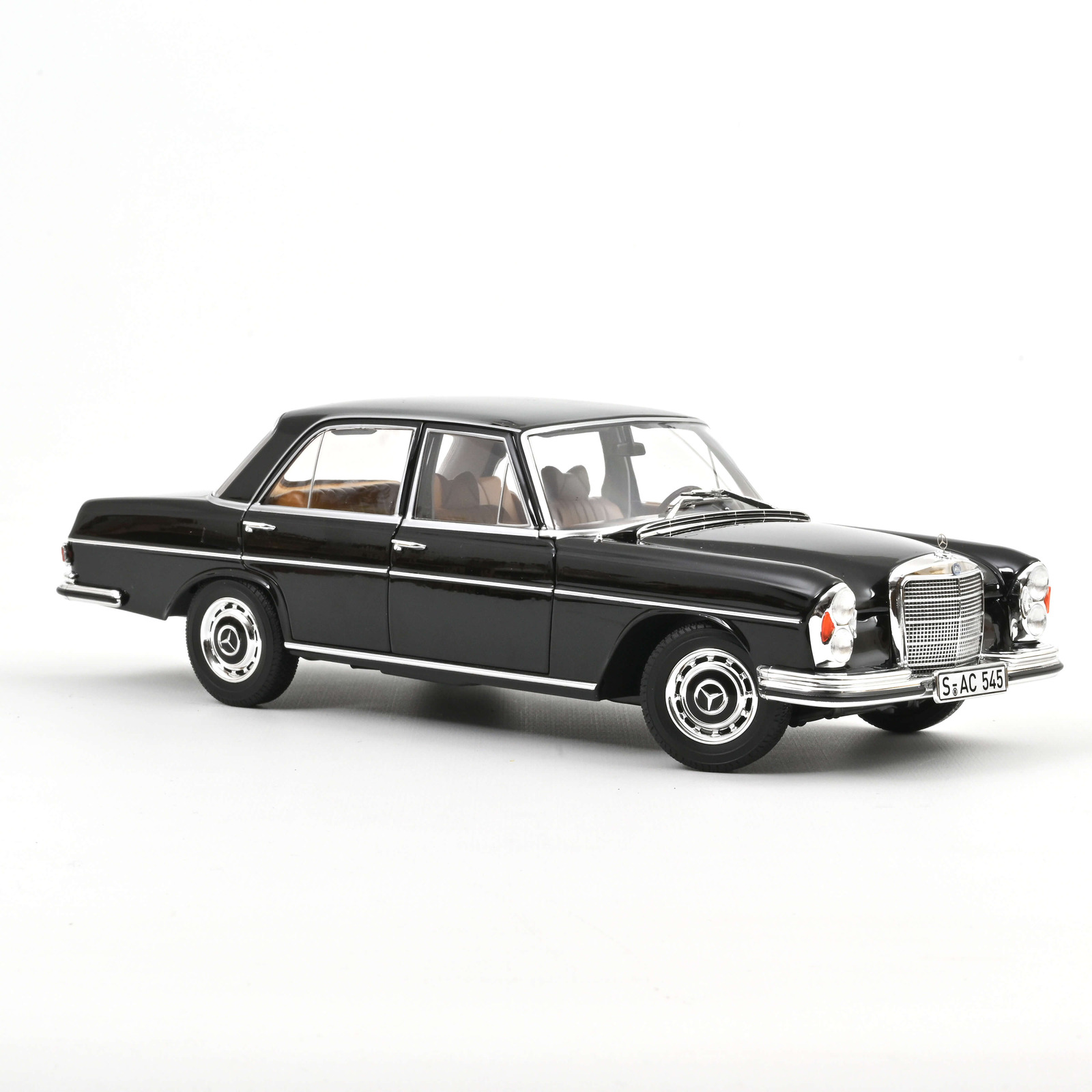 Modelcar Mercedes-Benz 280 SE 1968 Black (Reprod 2026) Norev 1:18