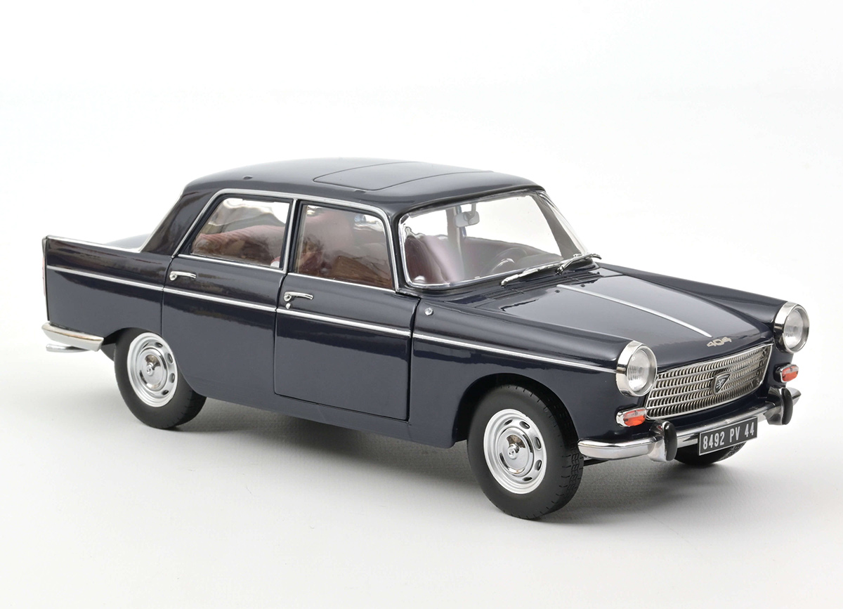 Peugeot 404 1965 - Amiral Blue Norev 1:18 Metallmodell Türen, Motorhaube und Kofferraum zu öffnen!