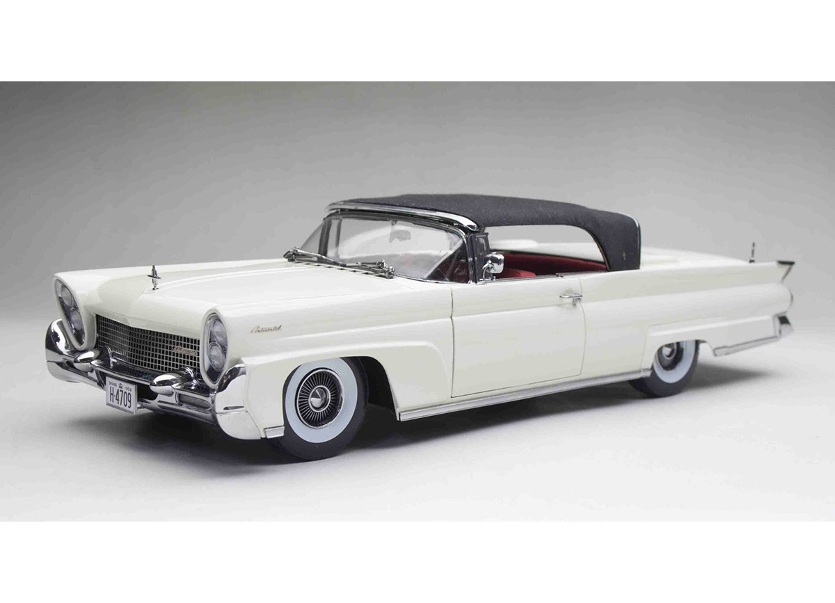 Lincoln Continental MKIII 1958 Close Convertible Starmist White (beige) SunStar Metallmodell 1:18