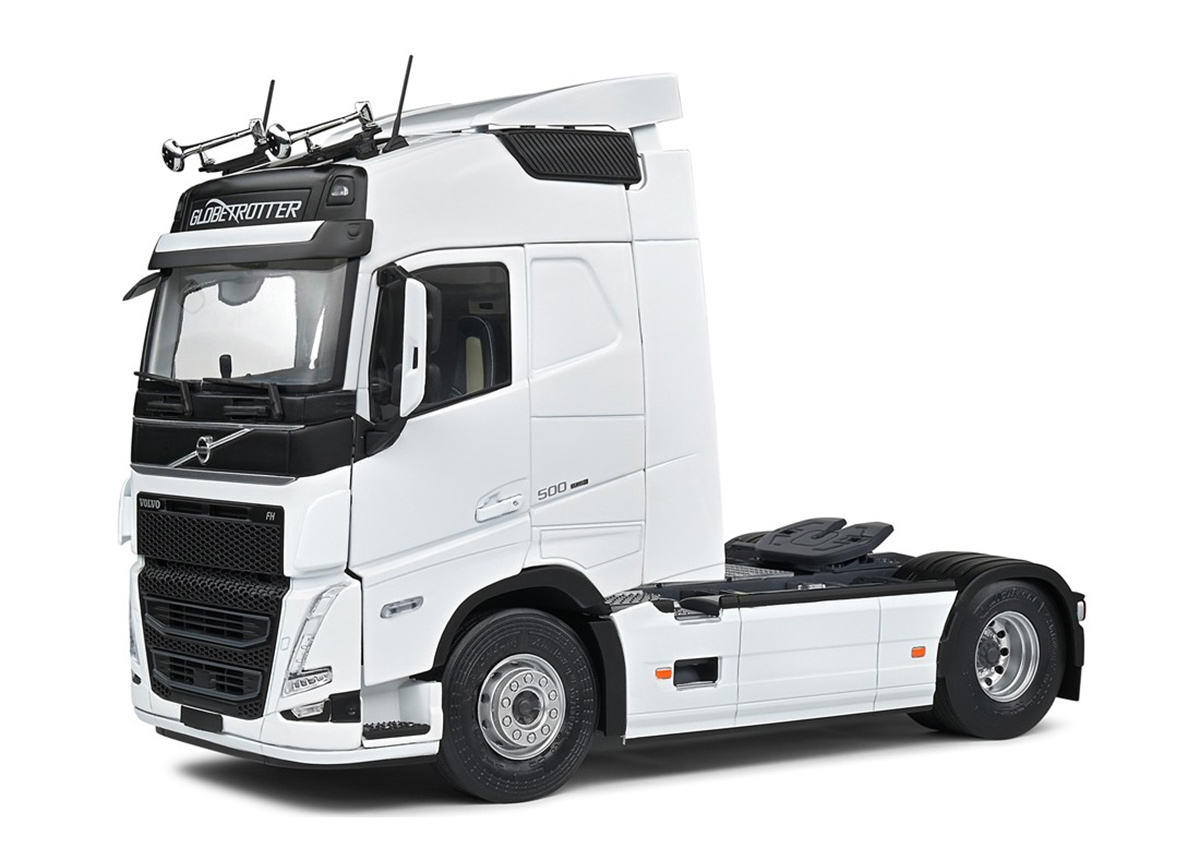Volvo FH Globetrotter XL weiß, 2021, S2400103 Solido 1:24