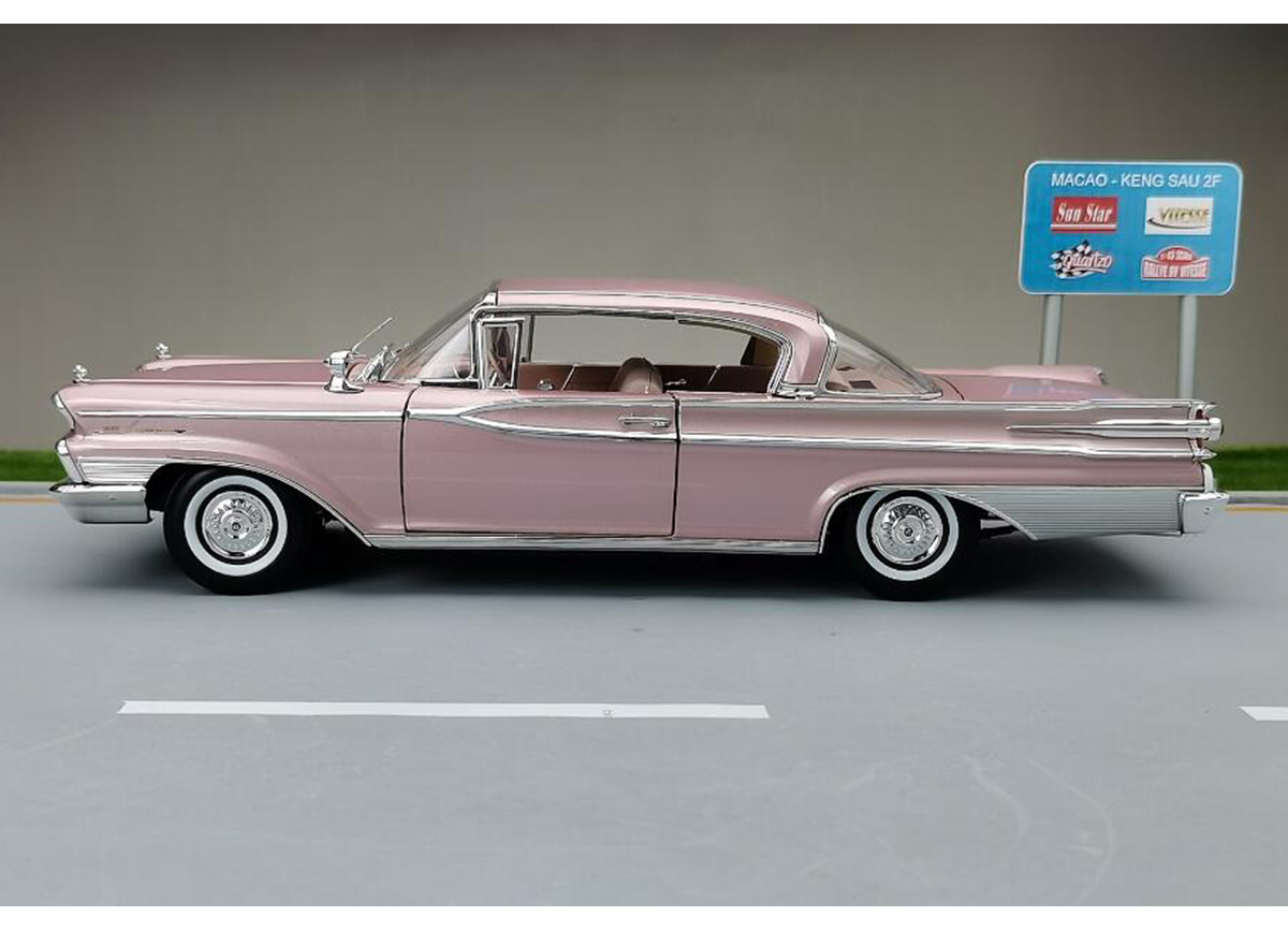 Mercury Park Lane Hard Top 1959 Silver Beige SunStar Metallmodell 1:18