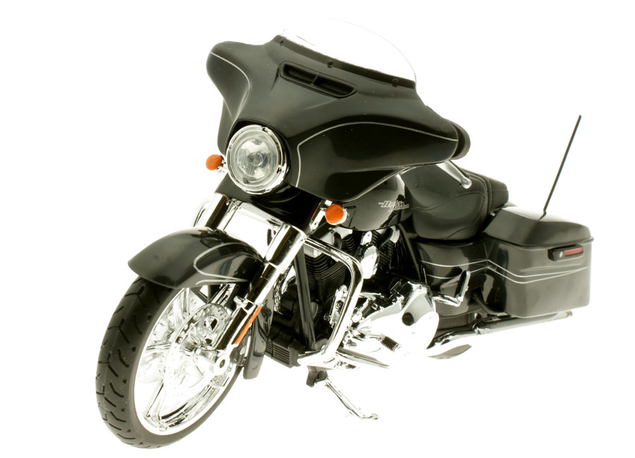 Harley-Davidson 2015 Street Glide Special Maisto 1:12