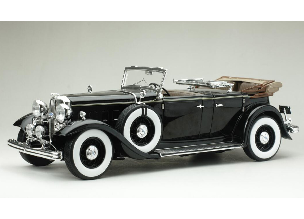 Ford Lincoln KB 1932 Top Down-Black  SunStar Metallmodell 1:18