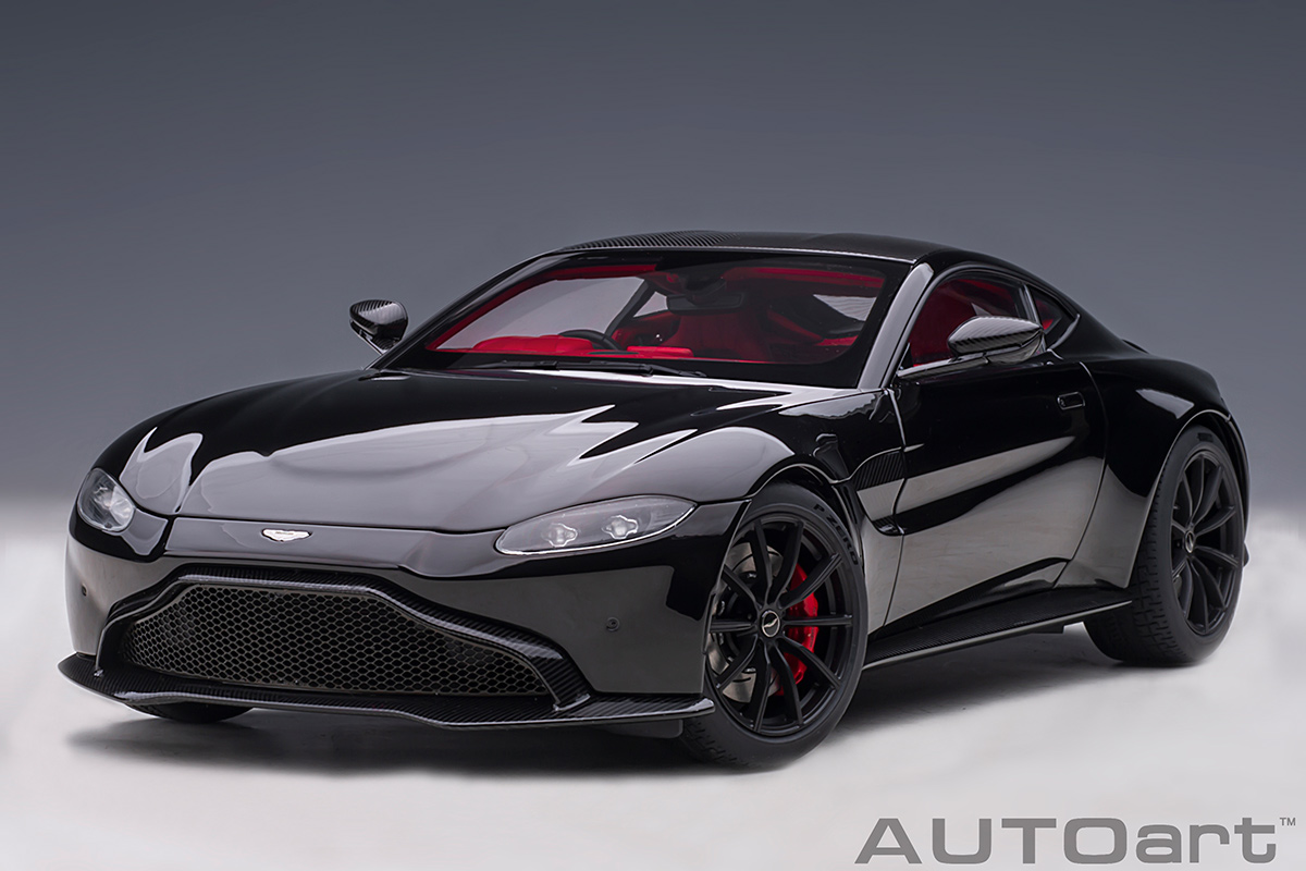 Aston Martin Vantage 2019 (jet black) (composite model/full openings) AUTOart 1:18