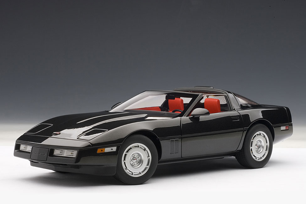 CHEVROLET CORVETTE C4 1986 schwarz (BLACK) AUTOart 1:18