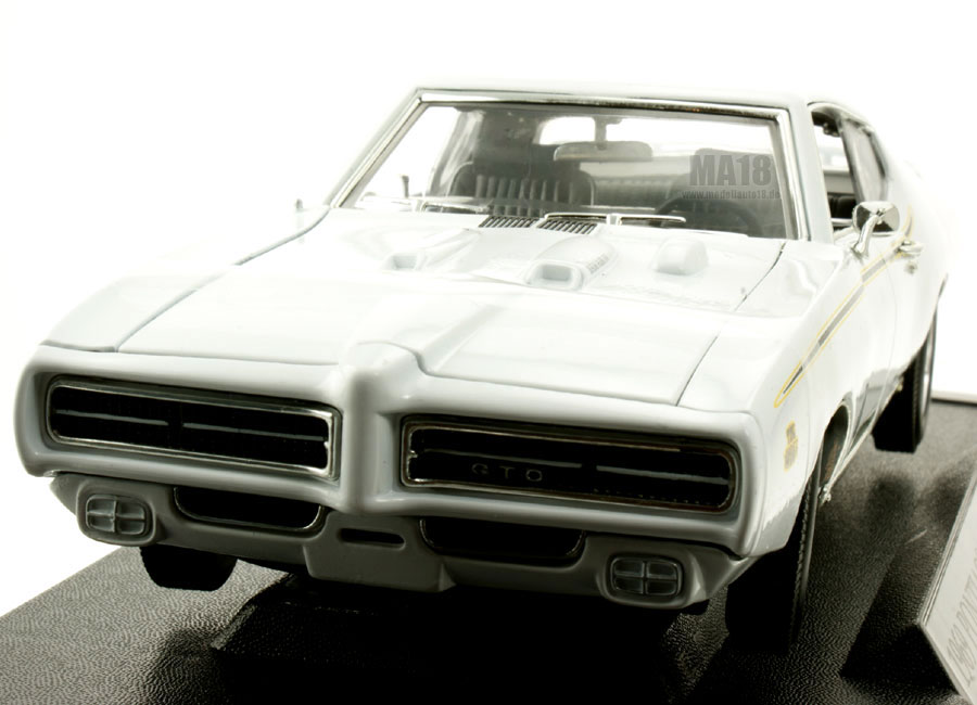 Pontiac GTO "The Judge" 1969 MotorMax 1:18