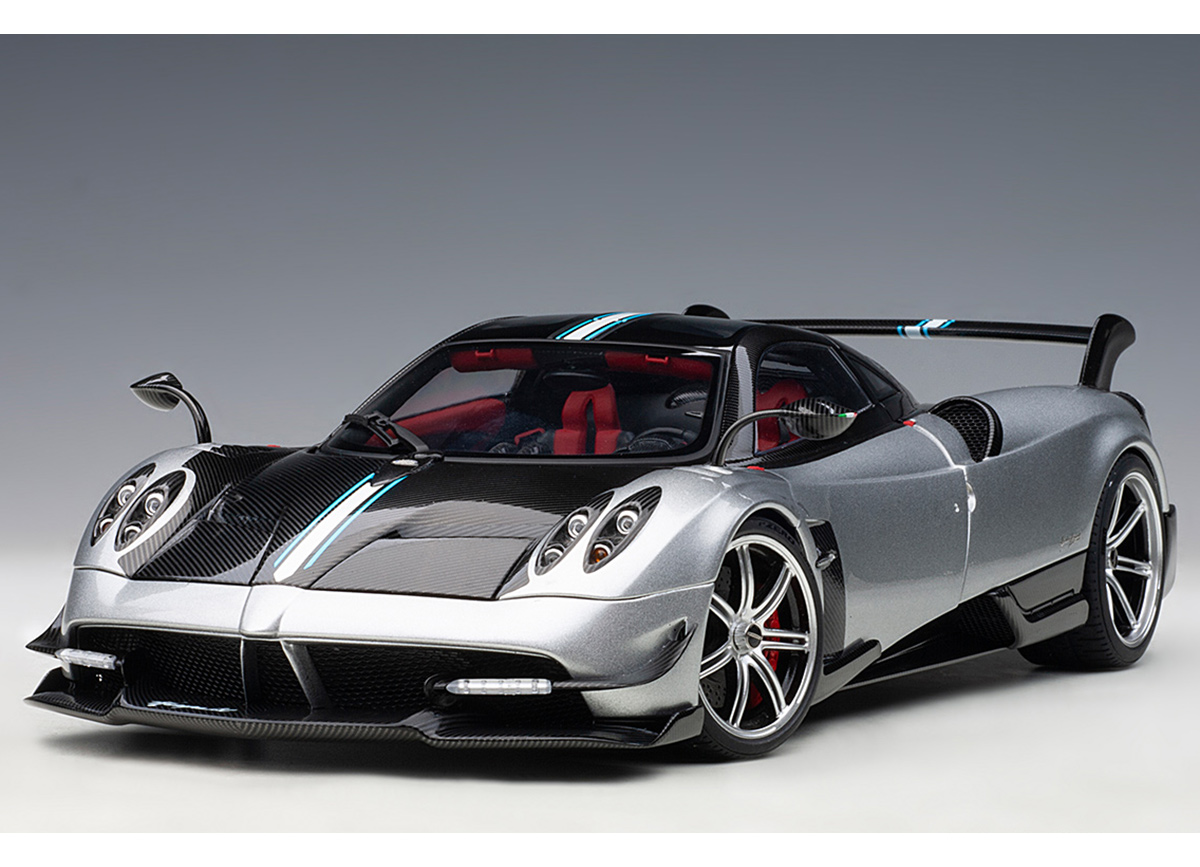 PAGANI HUAYRA BC 2016 (SILVER/CARBON) (COMPOSITE MODEL/FULL OPENINGS) AUTOart 1:18