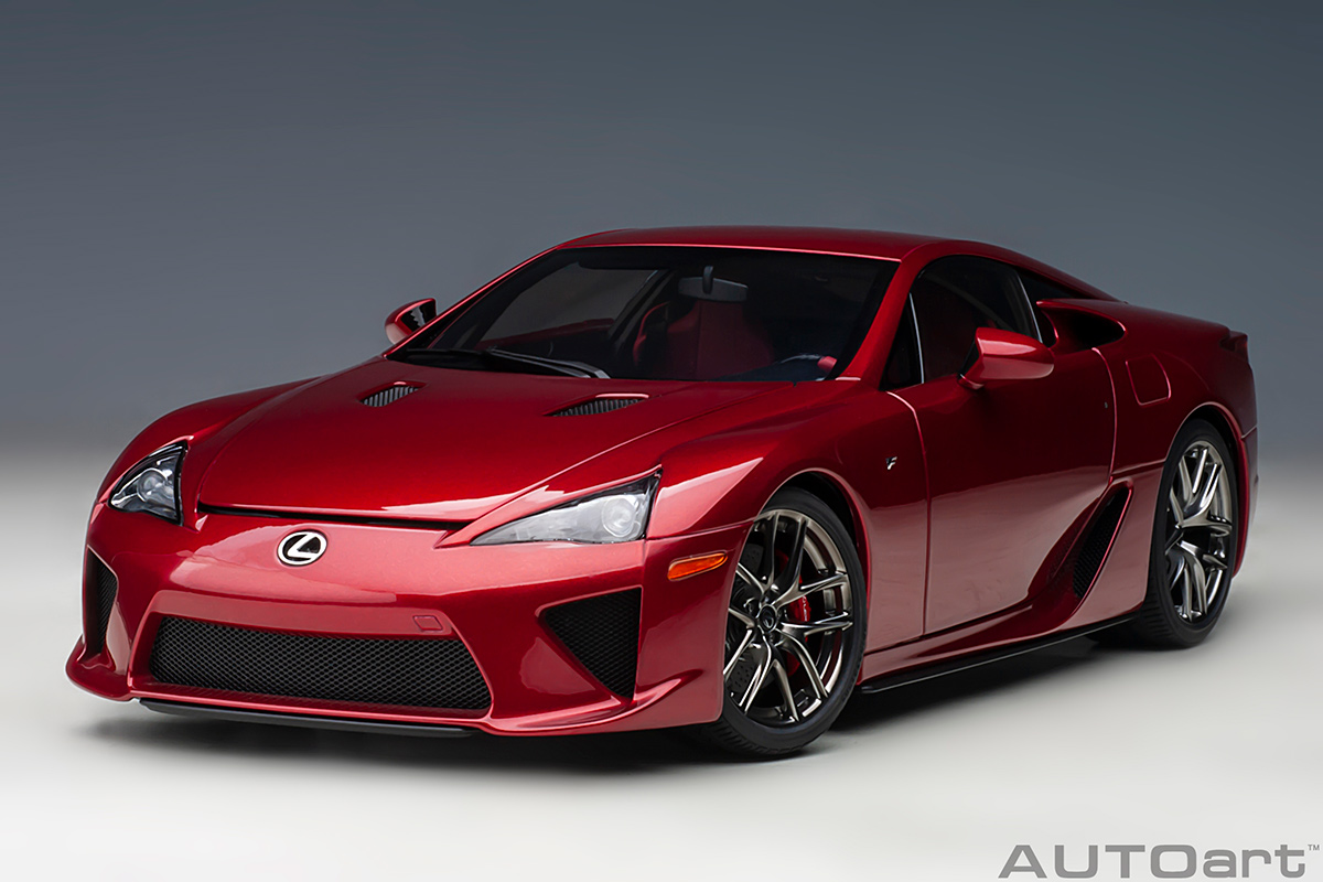 LEXUS LFA (RED) AUTOart 1:18 Composite