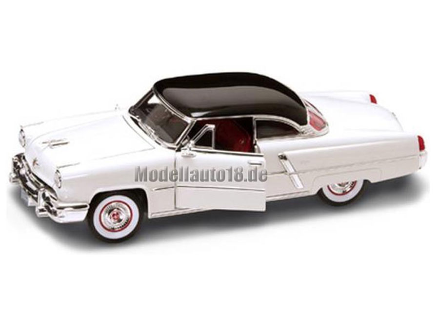 Lincoln Capri 1952 weiß/schwarz Road Signature 1:18