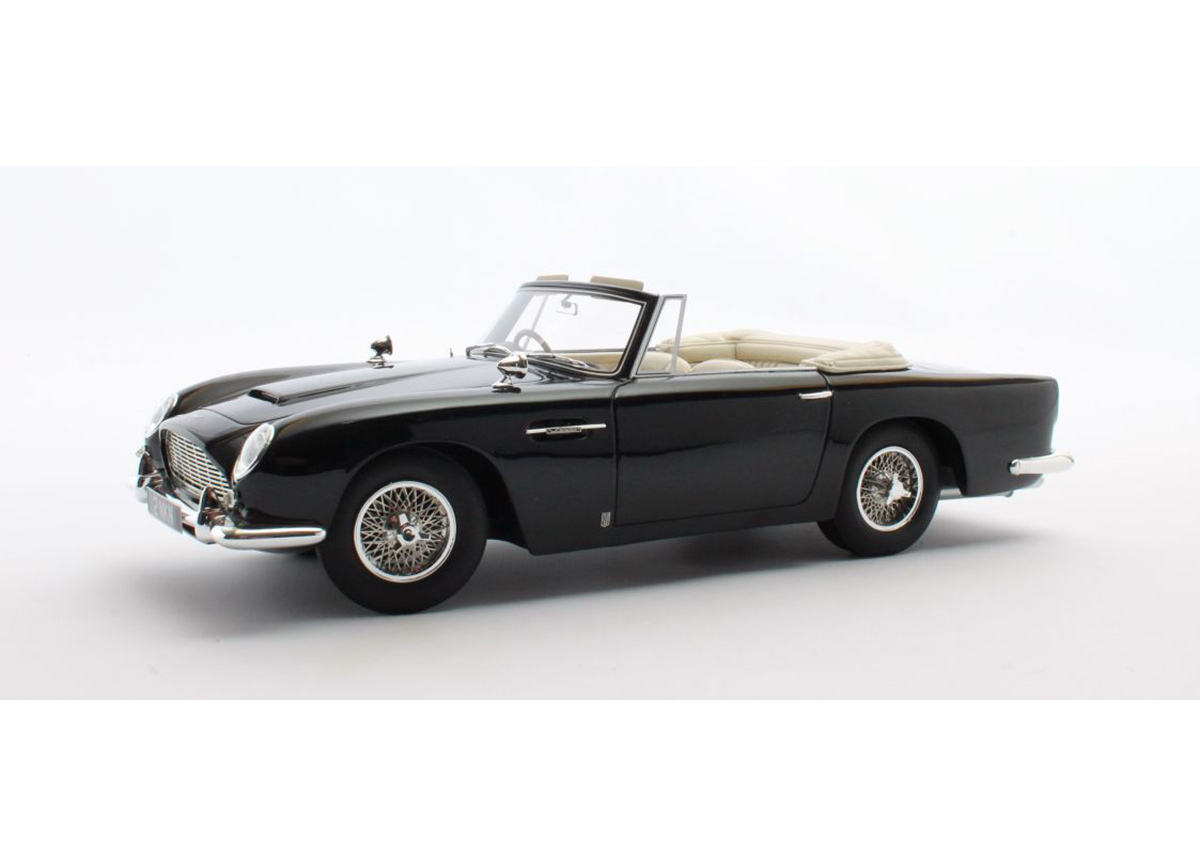 Aston Martin DB5 Cabrio DHC 1964 - black Limitier auf 100 Stück Cult Scale Models 1:18 Resinemodell (Türen, Motorhaube... nicht zu öffnen!)