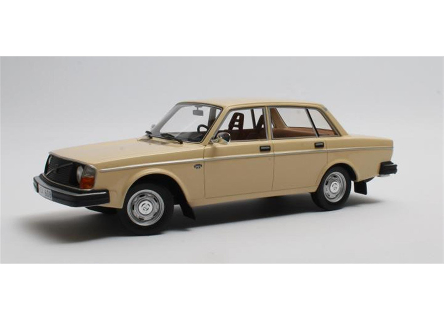 Volvo 244DL (1975) - cream Cult Scale Models 1:18 Resinemodell (Türen, Motorhaube... nicht zu öffnen!)