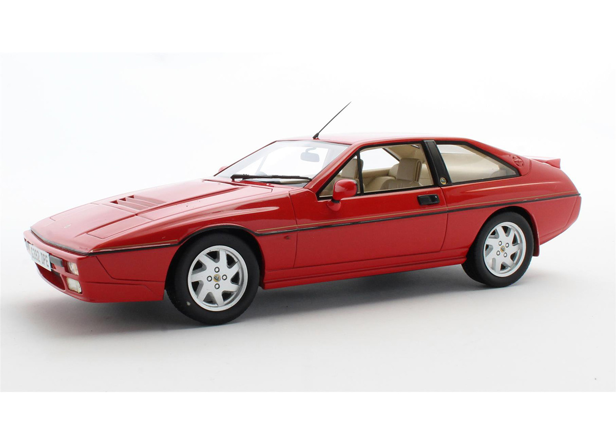 Lotus Excel SE red 1988-1990 Cult Scale Models 1:18 Resinemodell (Türen, Motorhaube... nicht zu öffnen!)
