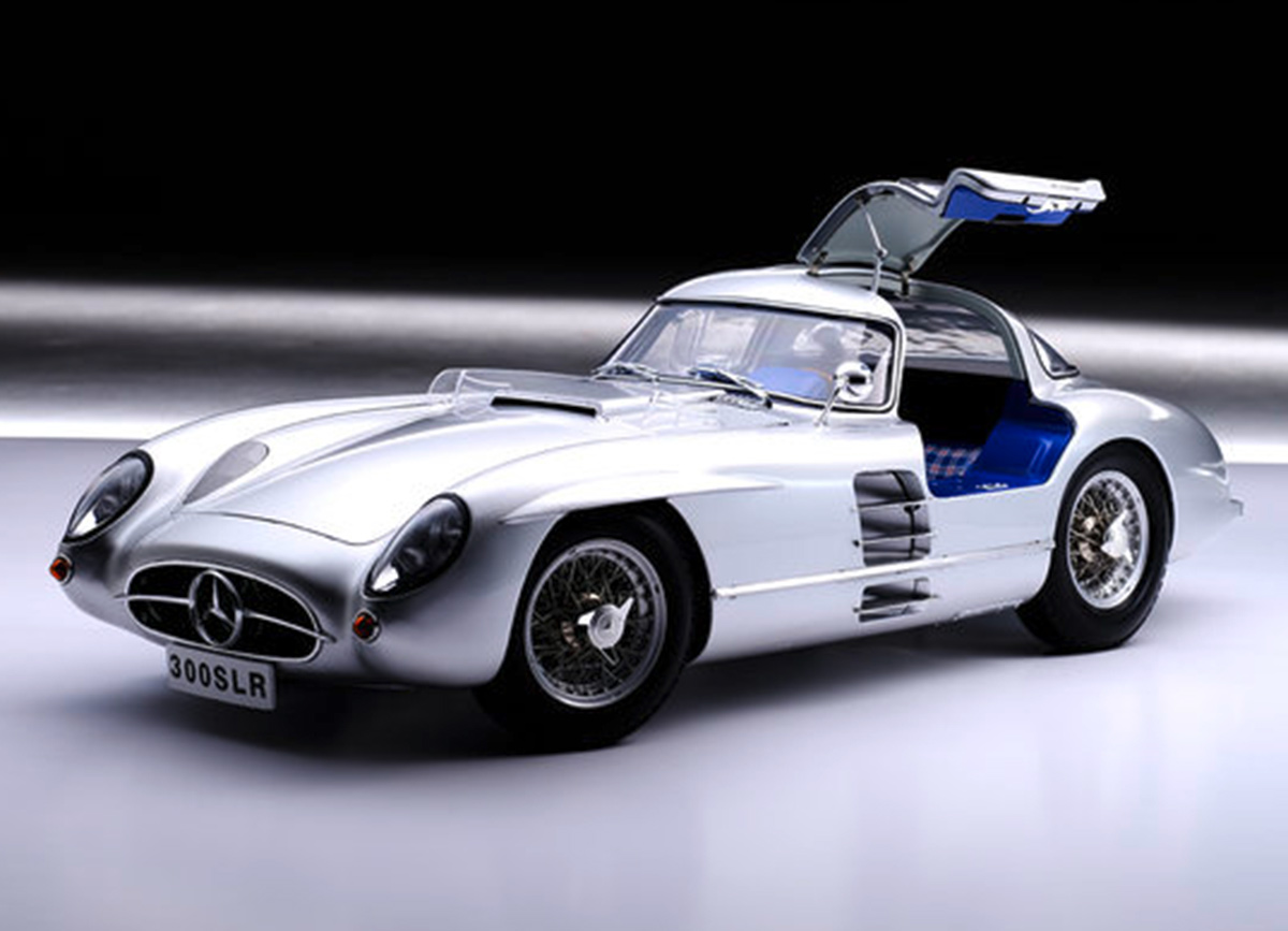 Mercedes-Benz 300 SLR "Uhlenhaut Coupé"  Metallbausatz 1:8 LEGRAND - Lemke