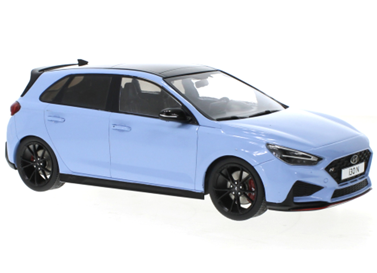 Hyundai i30 N, hellblau, 2021 MCG 1:18 Metallmodell, Türen und Hauben nicht zu öffnen