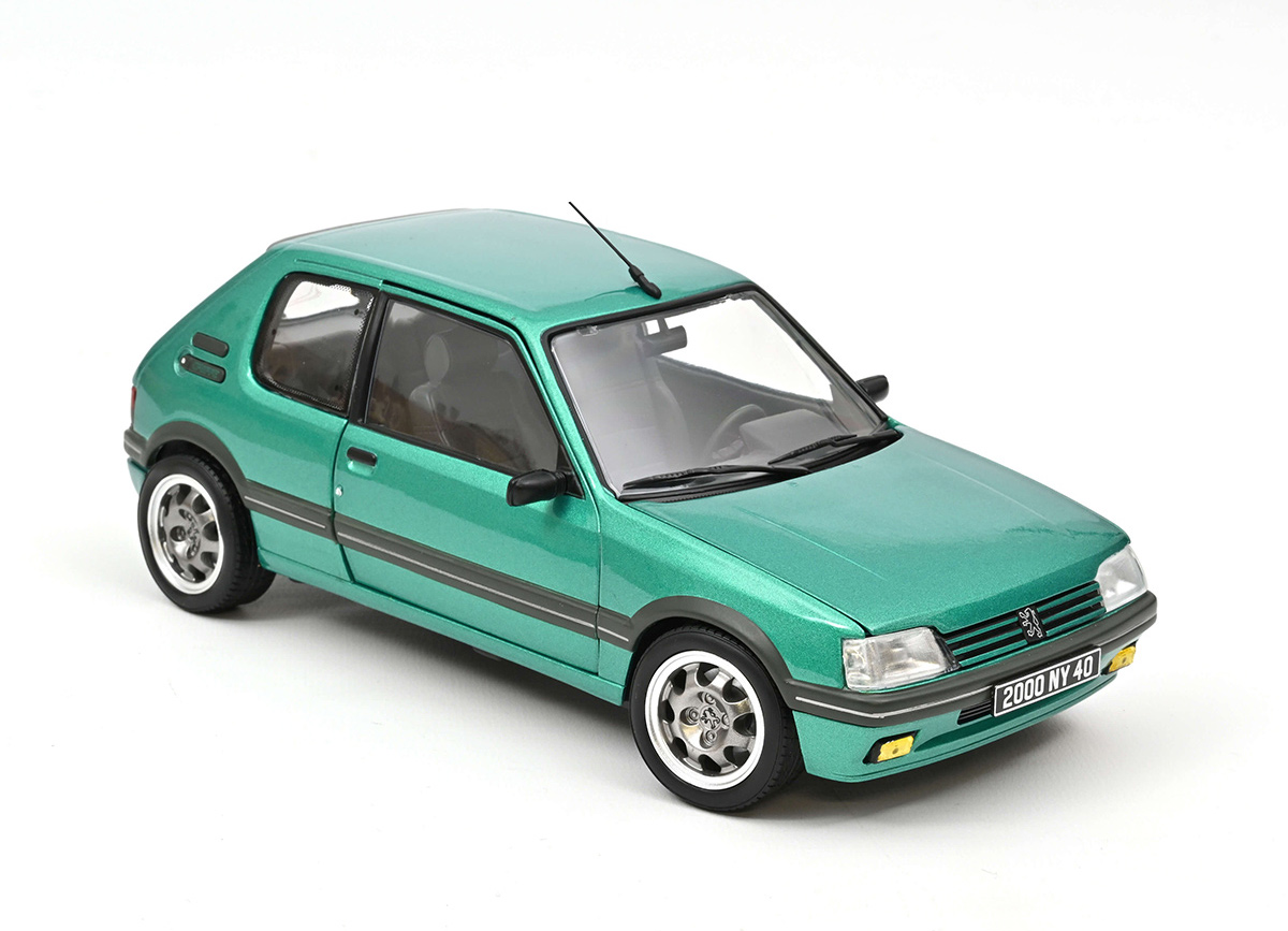 Peugeot 205 GTI Griffe grün 1990   Norev 1:18
