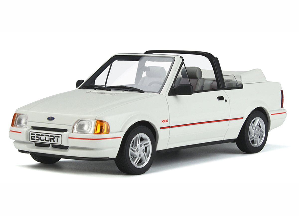 Ford Escort MK4 Cabriolet XR3i 1986 Diamond White OttOmobile 1:18 Resinemodell (Türen, Motorhaube... nicht zu öffnen!)