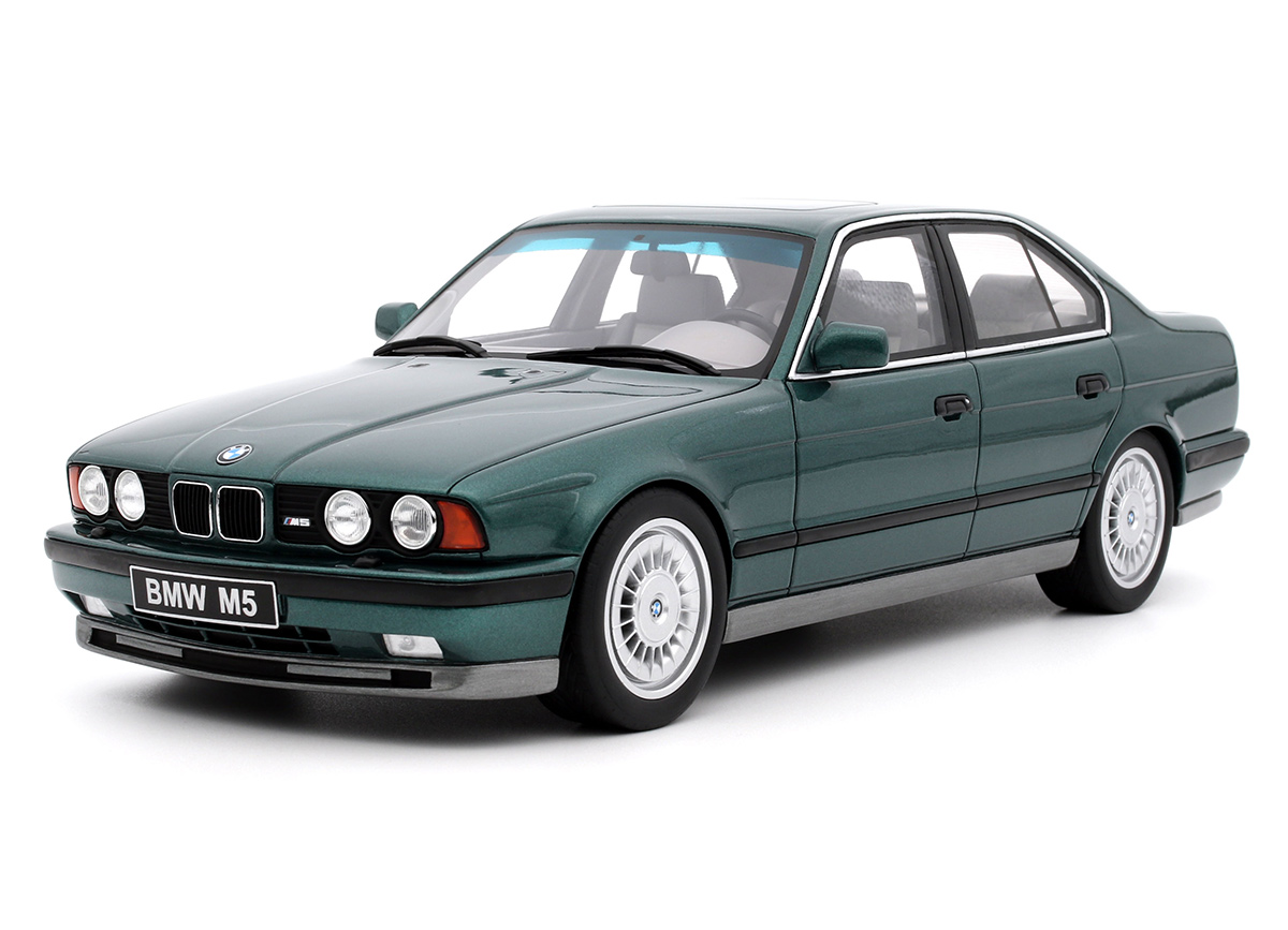 BMW M5 E34 "Cecotto" Lagoon Green 266 OttOmobile 1:18 Resinemodell (Türen, Motorhaube... nicht zu öffnen!)