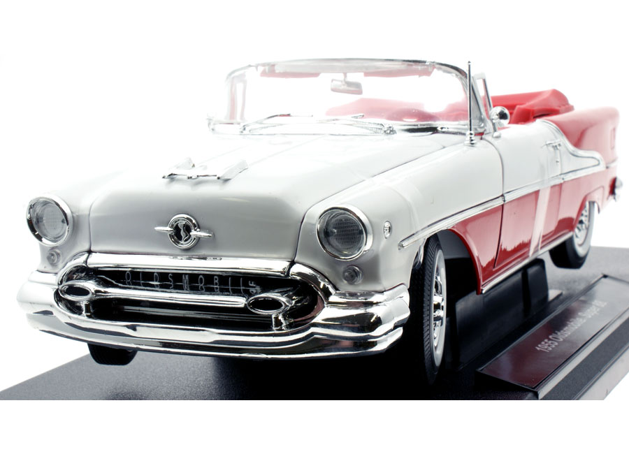 Oldsmobile Super 88  1955   Welly 1:18