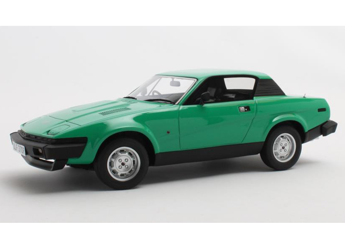 Triumph TR7 Coupe (1979-1982) - green Cult Scale Models 1:18 Resinemodell (Türen, Motorhaube... nicht zu öffnen!)