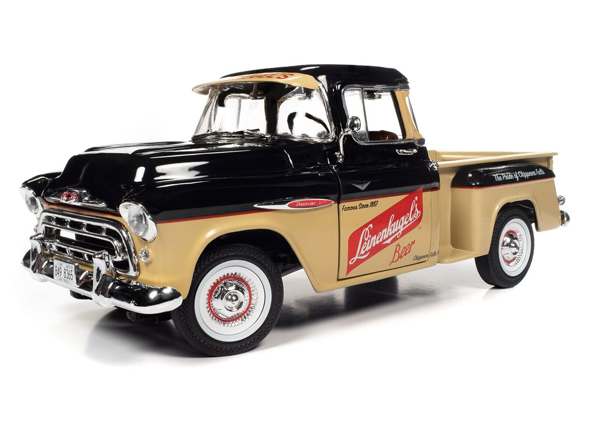 Chevrolet 3100 Stepside Pickup Truck 1957 Leinenkugle`s, black and tan Auto World 1:18