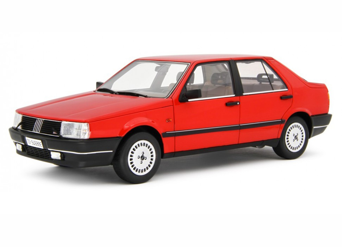 FIAT CROMA TURBO I.E. 1985 - ROSSO  Laudoracing 1:18 Resinemodell (Türen, Motorhaube... nicht zu öffnen!)