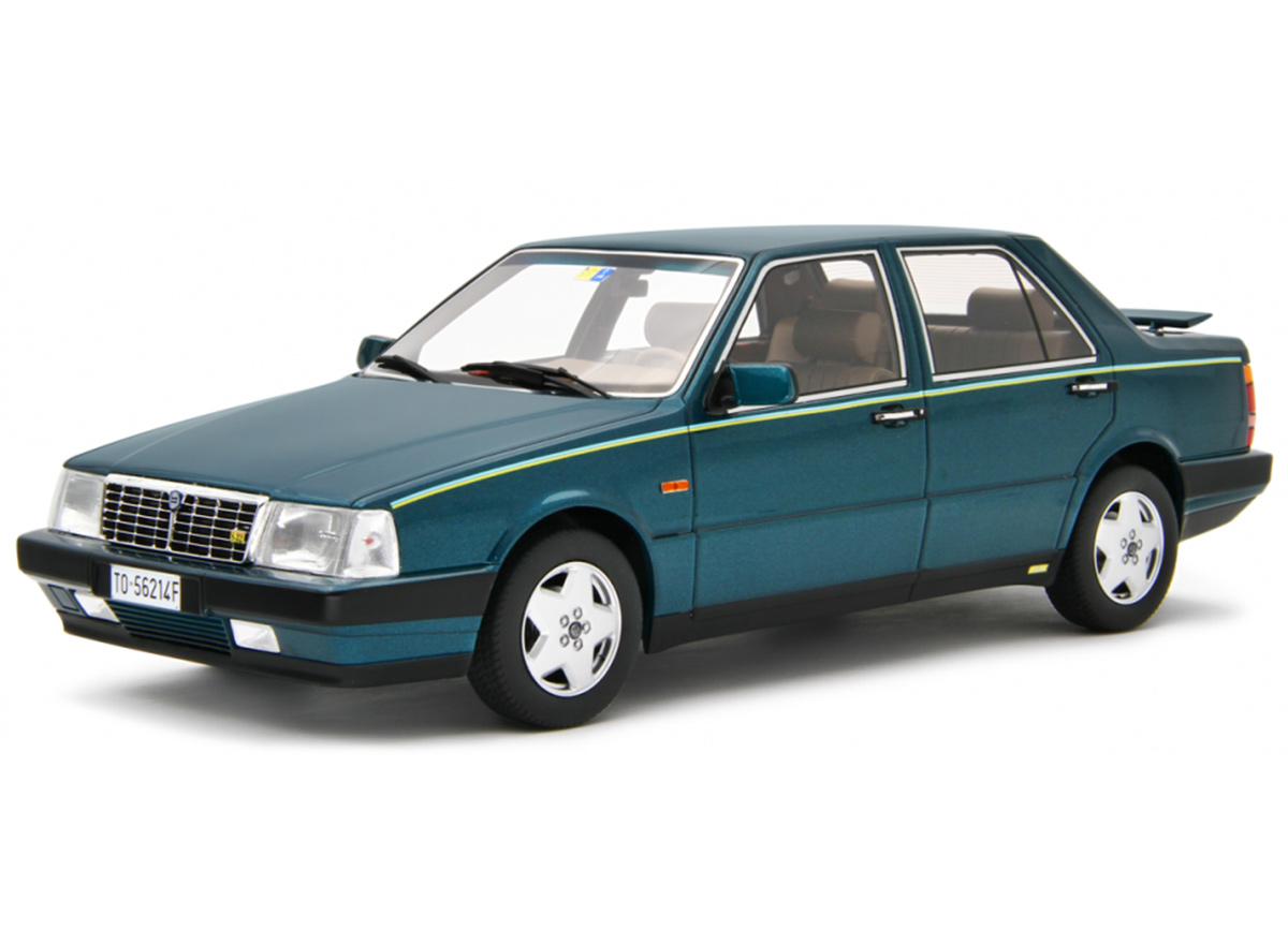 Lancia Thema 8.32 1986 VERDE REFLEX  Laudoracing 1:18 Resinemodell (Türen, Motorhaube... nicht zu öffnen!)