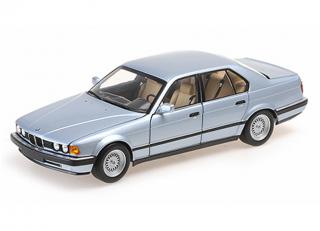 BMW 730I (E32) - 1986 - LIGHT BLUE METALLIC Minichamps 1:18 Metallmodell (Türen, Motorhaube, Kofferraum zu öffnen!)
