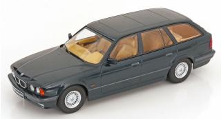 BMW 5-series Touring E34, oxford green metallic 1996 Triple 9 1:18 (Türen, Motorhaube... nicht zu öffnen!)