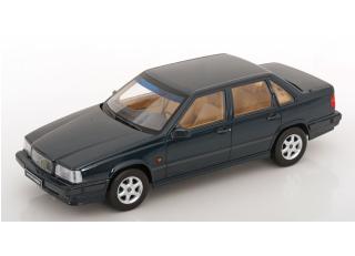 Volvo 850 1993 dunkelgrün-metallic Triple 9 1:18 (Türen, Motorhaube... nicht zu öffnen!)