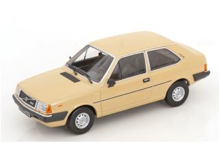 Volvo 343 GLS 1982 beige-gelb Triple 9 1:18 (Türen, Motorhaube... nicht zu öffnen!)