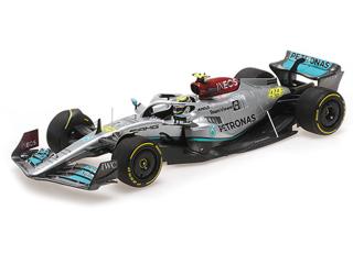 MERCEDES-AMG PETRONAS FORMULA ONE TEAM F1 W13 E PERFORMANCE - LEWIS HAMILTON - 2022 Minichamps 1:18