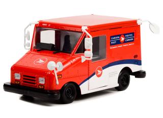 Canada Post Long-Life Postal Delivery Vehicle (LLV), red/white Greenlight 1:18