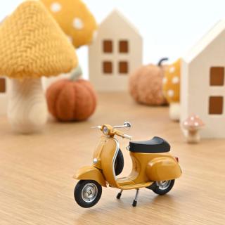 Vespa 50 R 1969 Positano Gelb Norev 1:18 Metallmodell