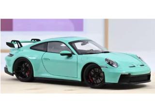 Porsche 911 GT3 2021 Mint mit schwarzen Felgen Norev 1:18 Metallmodell