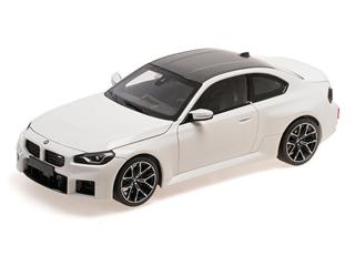 BMW M2 - 2022 - WHITE Minichamps 1:18 Metallmodell mit zu öffnenden Türen und Haube(n)