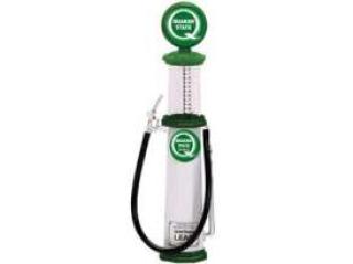 Zapfsäule - Gas Pump with Quaker State emblem Typ B Road Signature 1:18