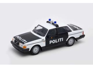 Volvo 240 GL 1986  *Norway Police*, black/white Welly 1:24