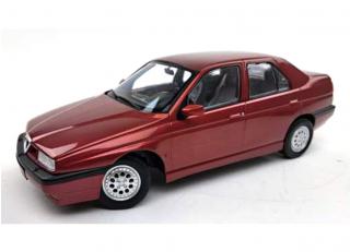 Alfa Romeo 155, proteo red metallic with light grey interior Triple9 1:18 (Türen, Motorhaube... nicht zu öffnen!)
