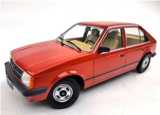 Opel Kadett 1984 D 5-door, red with beige interior Triple9 1:18 (Türen, Motorhaube... nicht zu öffnen!)