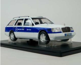 Mercedes E-Class T Model 1995 W124 *Mercedes Service car*, white/blue Triple 9 1:18 (Türen, Motorhaube... nicht zu öffnen!)  Lieferbar ab Anfang Juli 2025