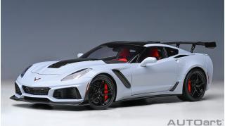 Chevrolet Corvette ZR1 2019 (ceramic matrix grey metallic) (composite model/full openings) AUTOart 1:18 Composite