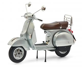 Vespa PX 125, silber metallic mit Gepäckträger „70 Jahre“  Schuco Motorräder Edition 1:10