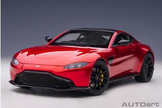 Aston Martin Vantage 2019 (hyper red) (composite model/full openings) AUTOart 1:18  Lieferbar ab Ende April 2026