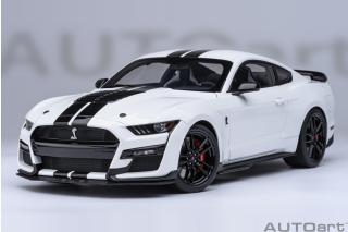 FORD MUSTANG SHELBY GT500 (OXFORD WHITE) AUTOart 1:18 Composite