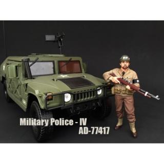 WWII US Military Police Figure -IV (Auto nicht enthalten) American Diorama 1:18