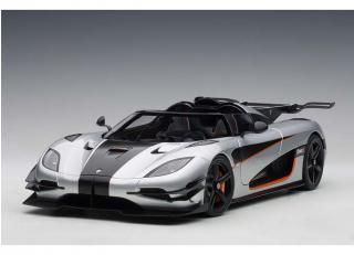 KOENIGSEGG ONE : 1 (MOON GREY/CARBON BLACK /ORANGE ACCENTS) 2014 (COMPOSITE MODEL/FULL OPENINGS + REMOVABLE ROOF) AUTOart 1:18